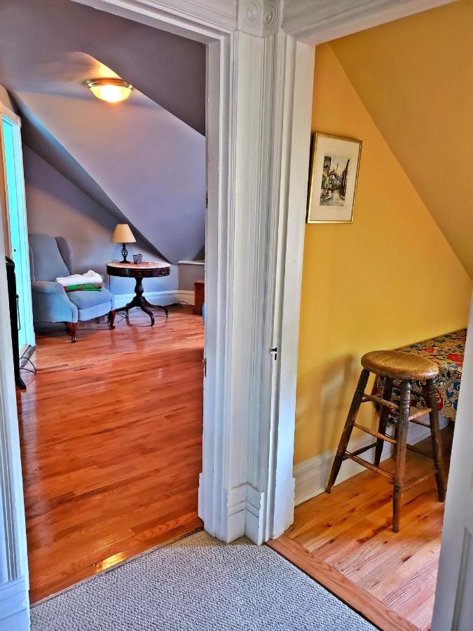 Point Breeze Guest House Pittsburgh Exteriör bild